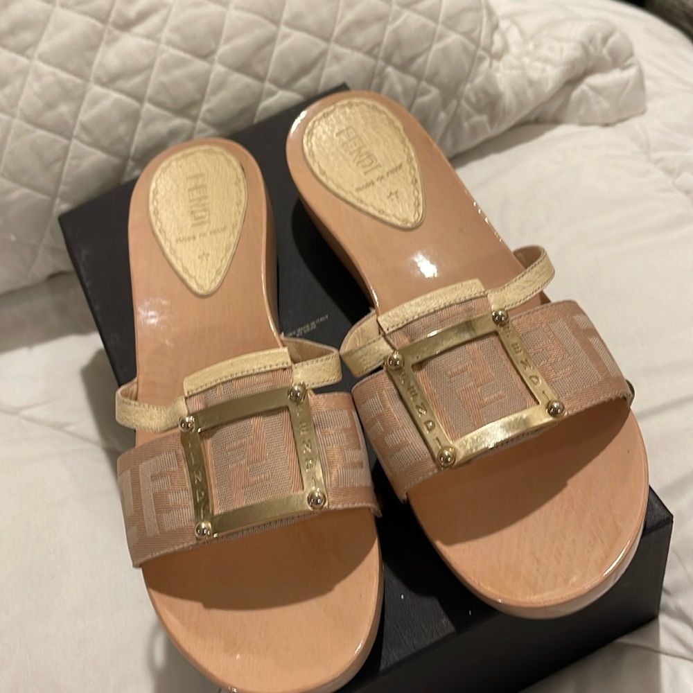 Fendi sandals size 8 worn previously